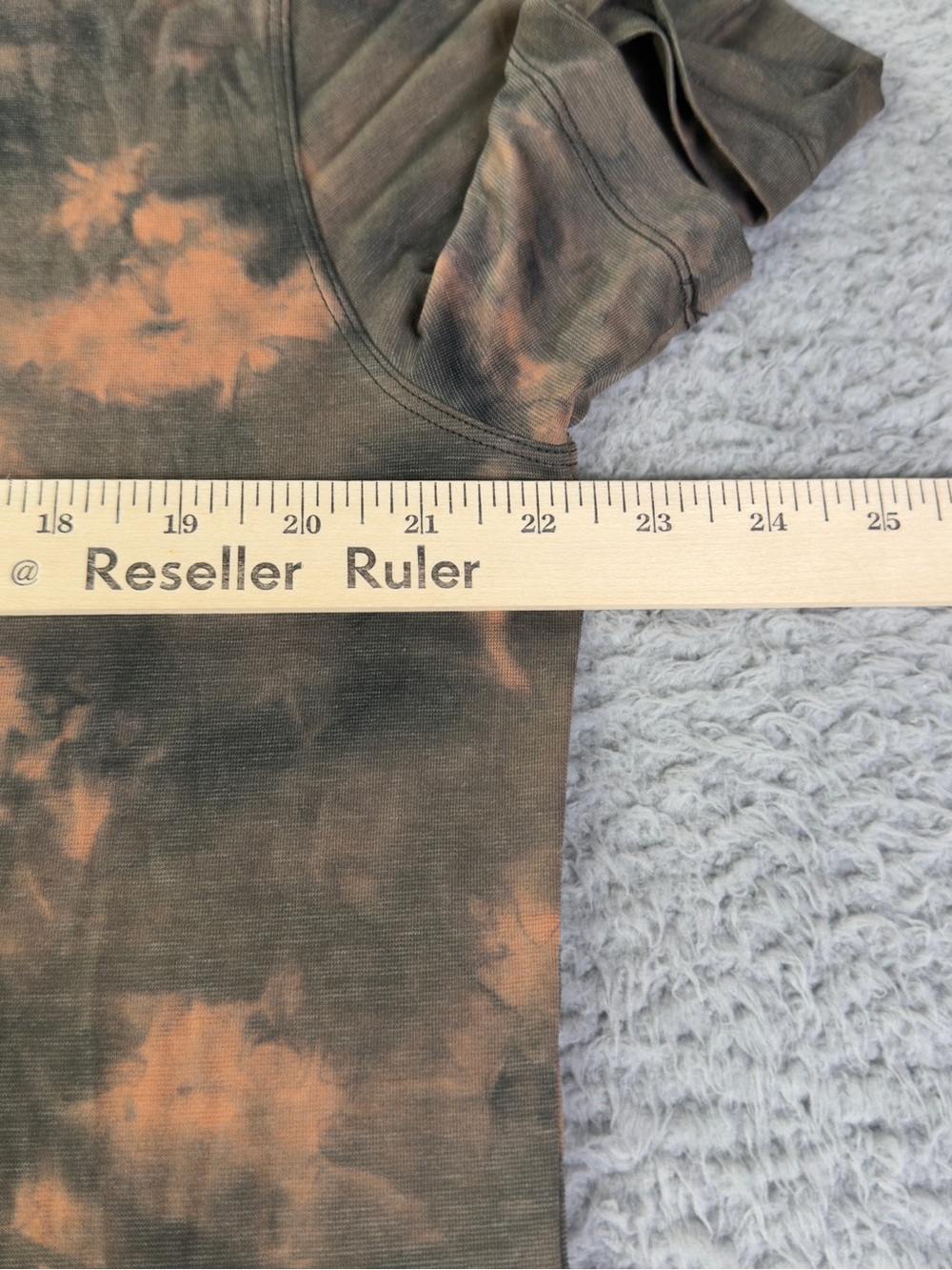 Lululemon Evolution Polo Shirtr Mens XL Gray Colorful Short Sleeve Athletic - Picture 6 of 7